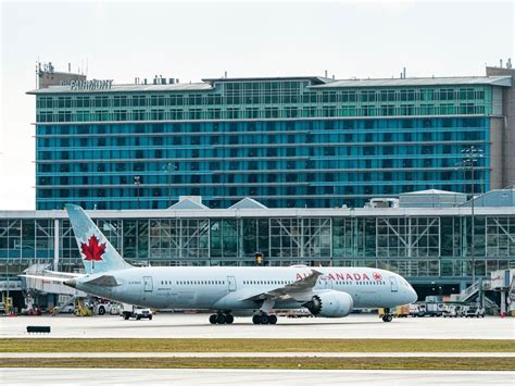 flights to vancouver 2023.